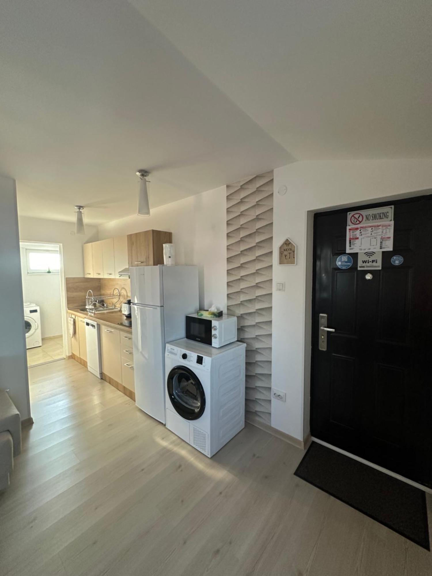 Jokai Apartments Nr9, Code Entry Sfântu-Gheorghe المظهر الخارجي الصورة